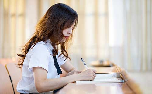 云南学历提升报名条件有哪些？需要的资料有哪些？