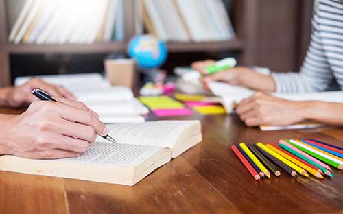 桂林在职学历提升选哪种方式好？提升后再进公司可以吗？