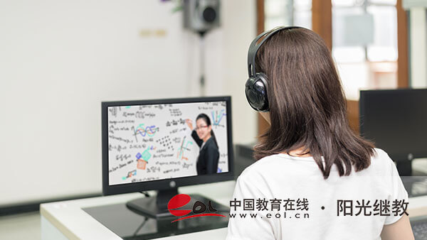 自考报名步骤是怎样的？需要注意哪些问题？