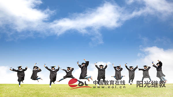 自考直接去学校报名吗？特点有哪些？